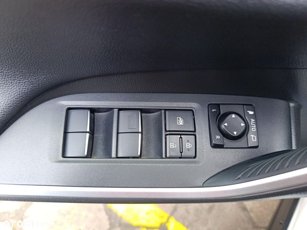 Toyota RAV4 2.5 Hybrid Comfort 4x2 - 24