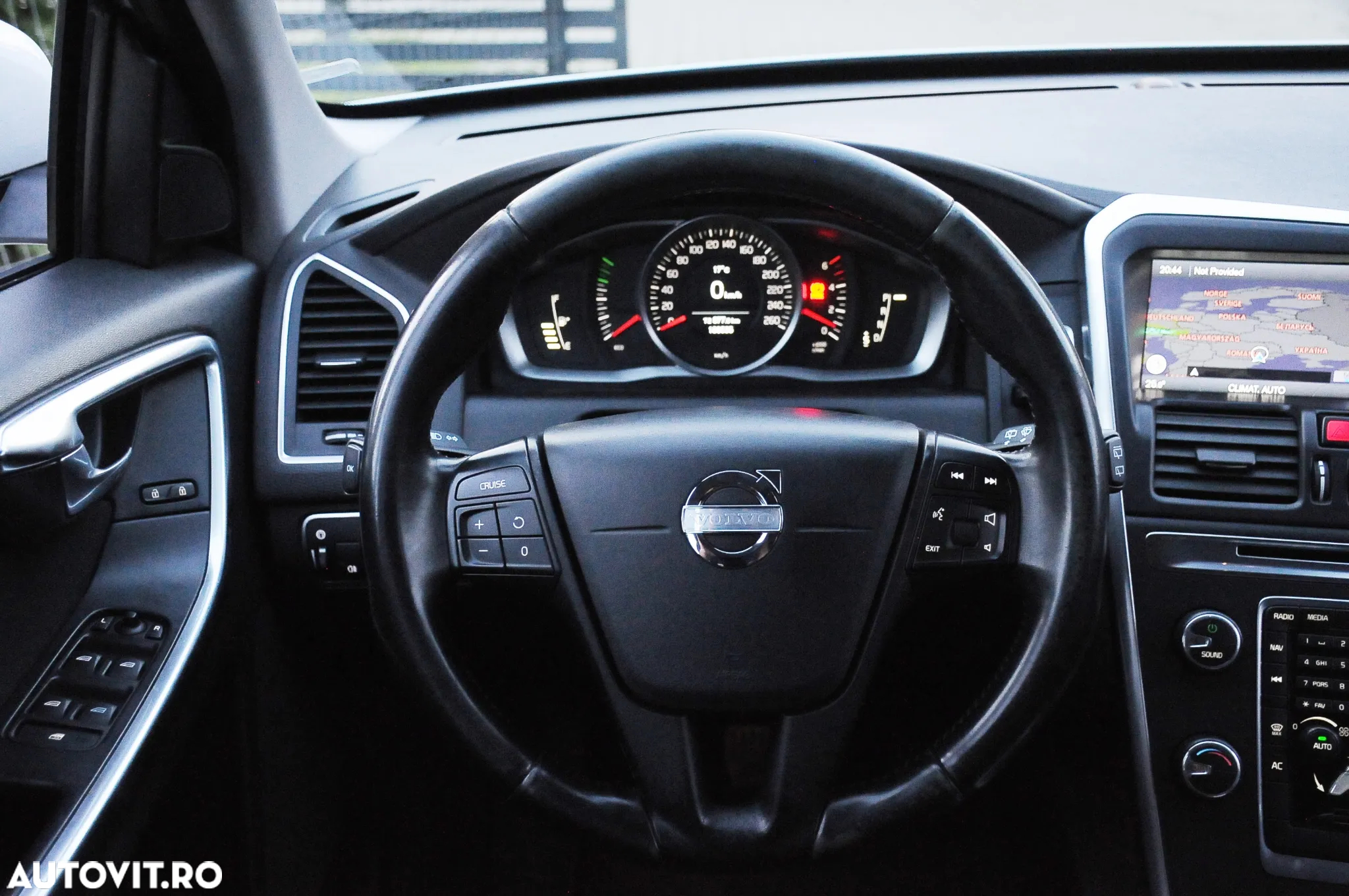 Volvo XC 60 D3 Kinetic - 10