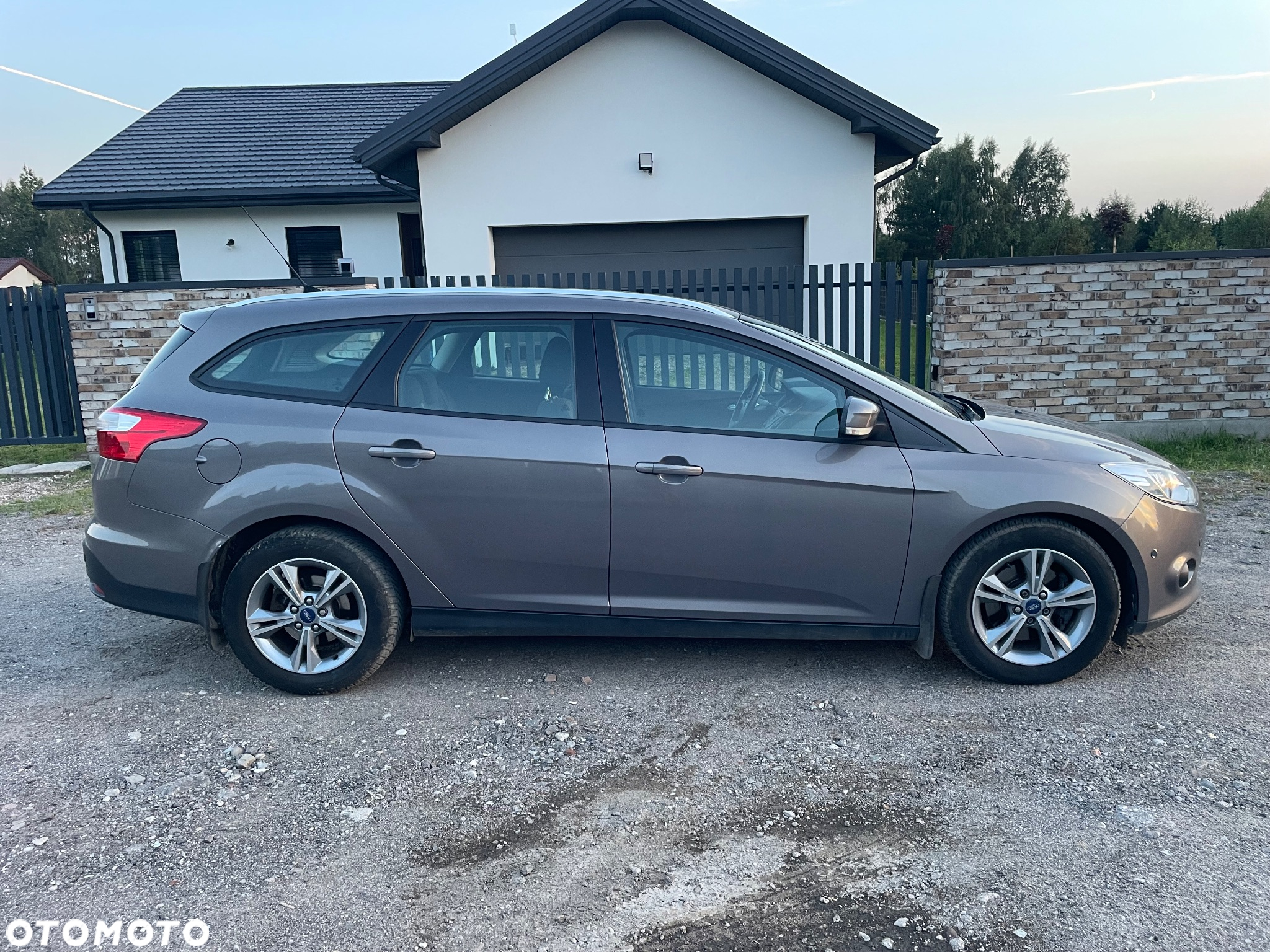 Ford Focus - 4