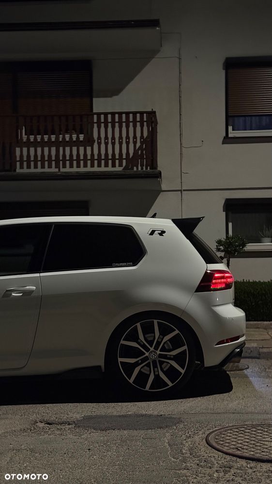 Volkswagen Golf 2.0 TSI 4Mot R DSG - 5