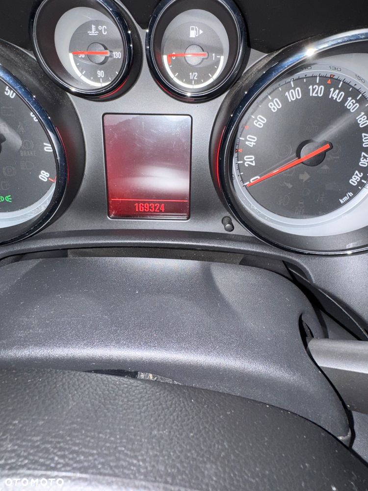 Opel Astra 1.4 Turbo Sport - 11