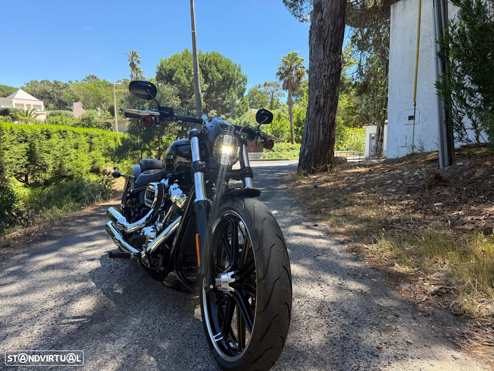 Harley-Davidson Breakout 114 - 5