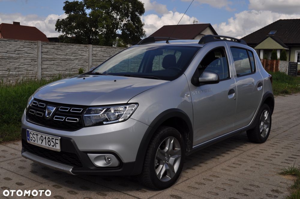 Dacia Sandero 0.9 TCe SL Celebration S&S EU6 - 5