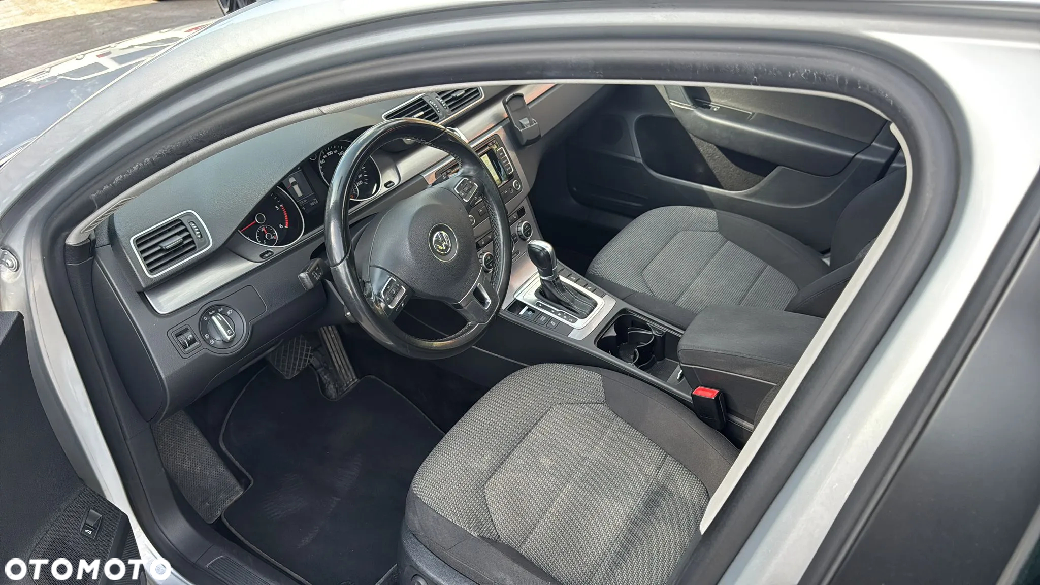 Volkswagen Passat 2.0 TDI Edition 40 DSG - 3