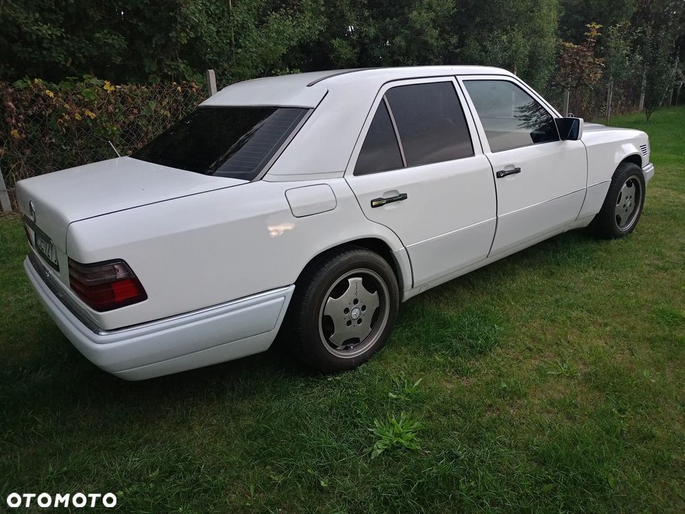 Mercedes-Benz W124 (1984-1993) - 5