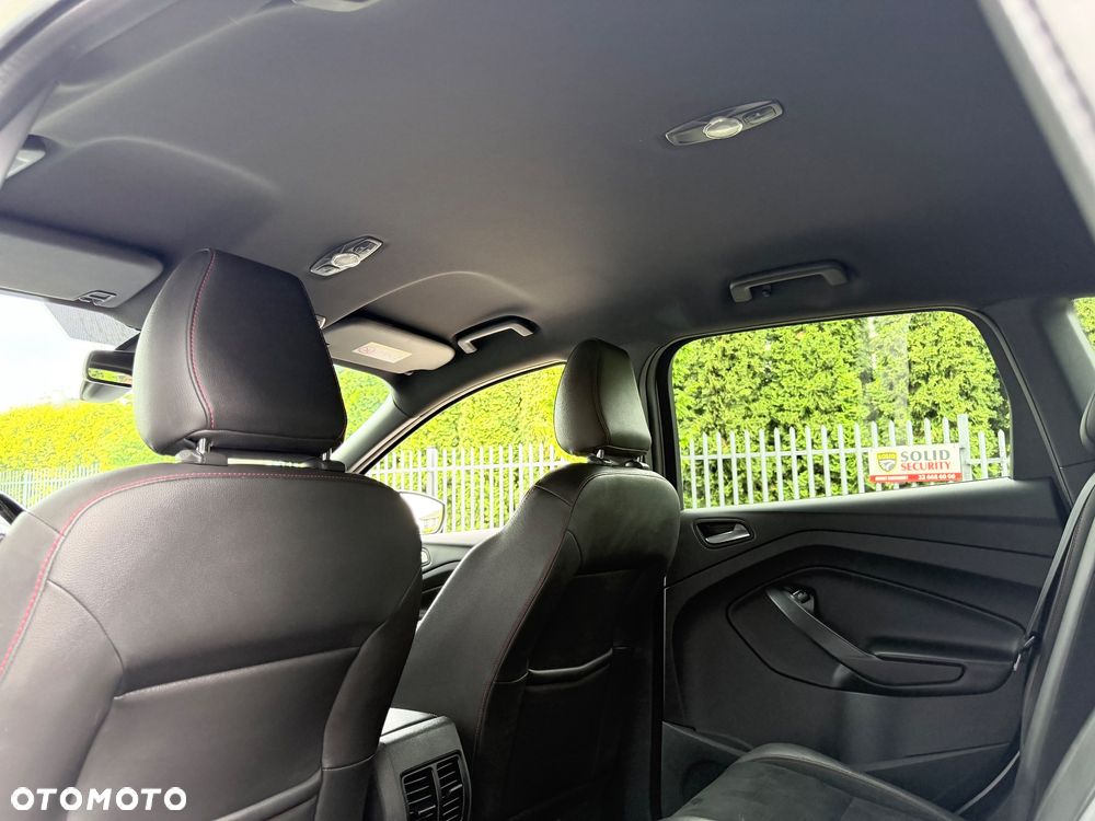 Ford Kuga 2.0 TDCi AWD ST-Line - 25