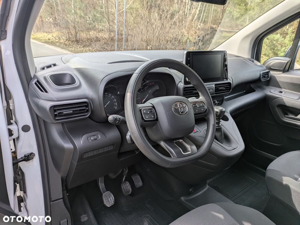 Toyota PROACE CITY - 13