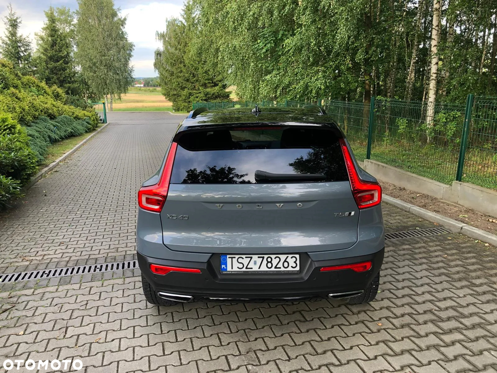Volvo XC 40 T5 AWD R-Design - 15