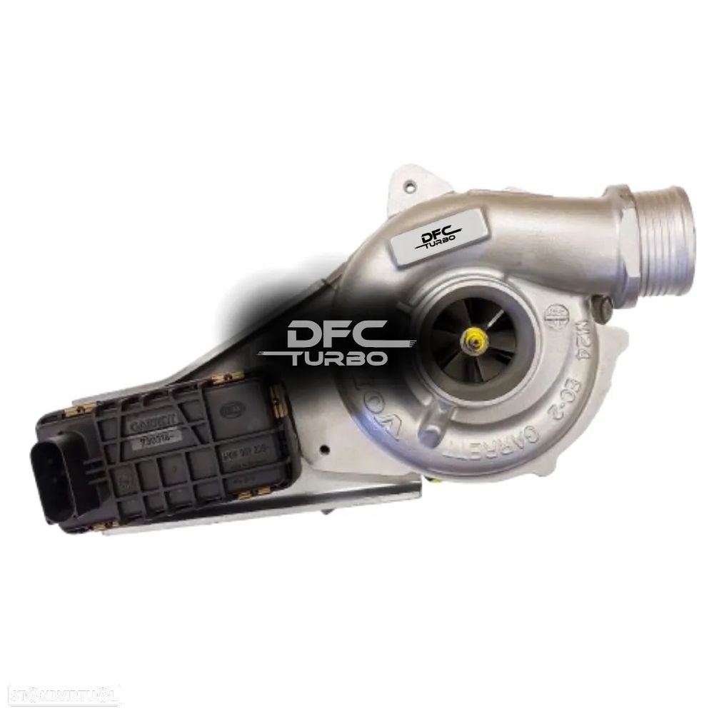 VOLVO  2.4 D  -  757779 - 1