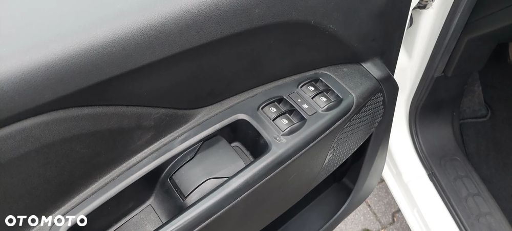 Fiat Doblo 1.4 16V Dynamic - 18