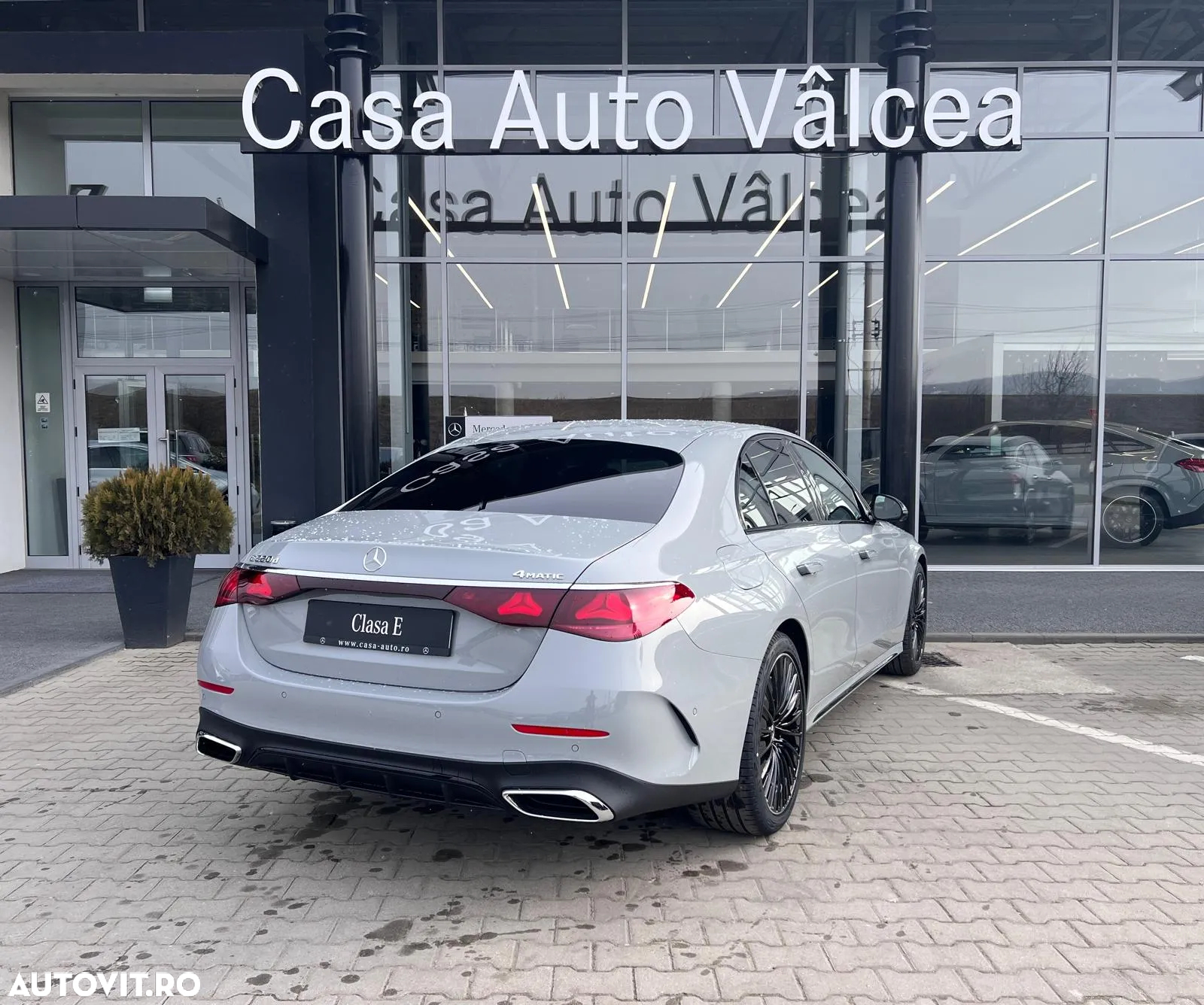 Mercedes-Benz E 220 d MHEV 4MATIC Aut. - 3