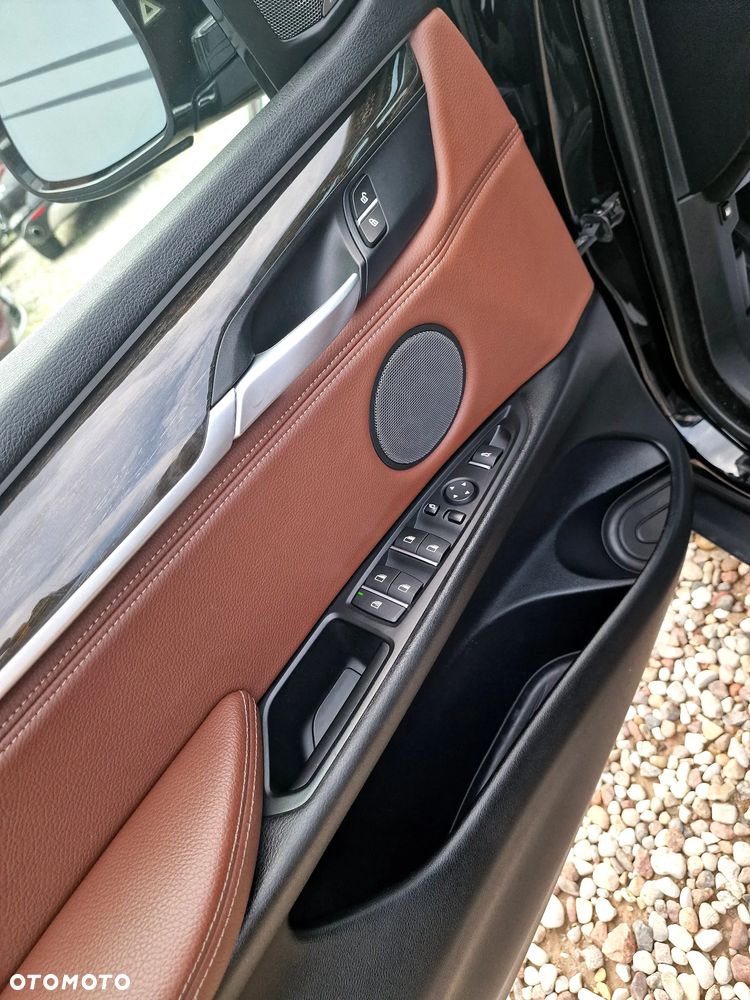 BMW X5 - 16