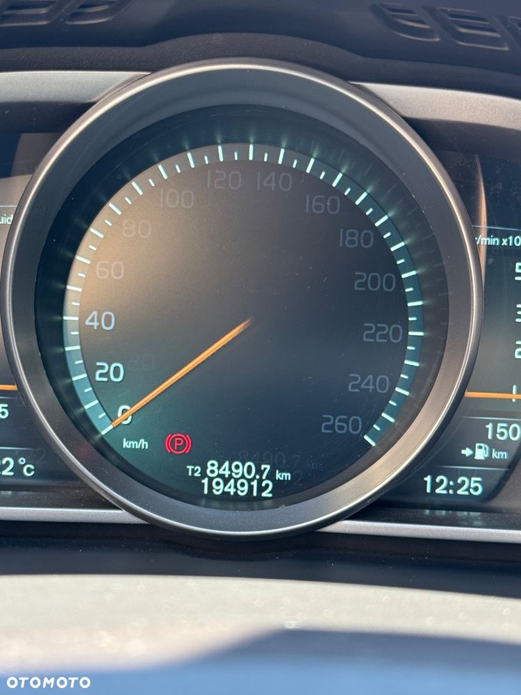 Volvo V40 Cross Country D2 Kinetic - 20