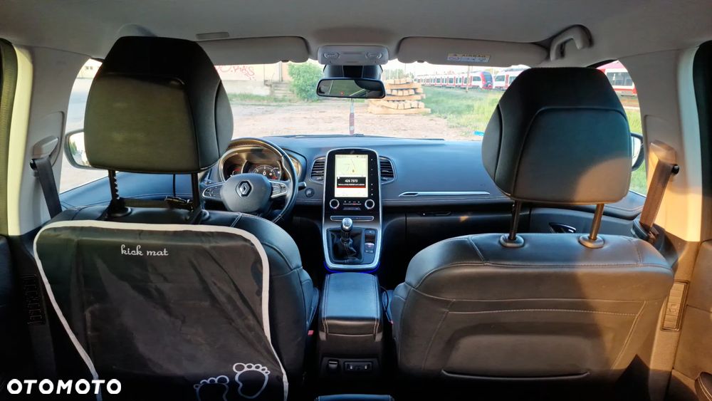 Renault Scenic - 13