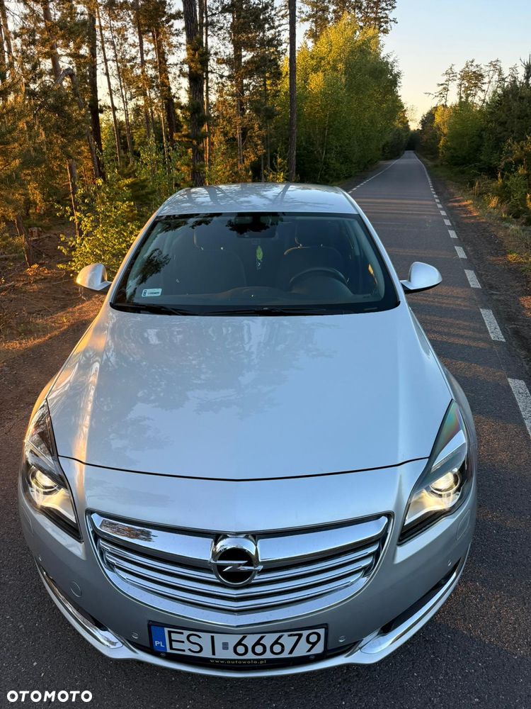 Opel Insignia 2.0 CDTI - 11
