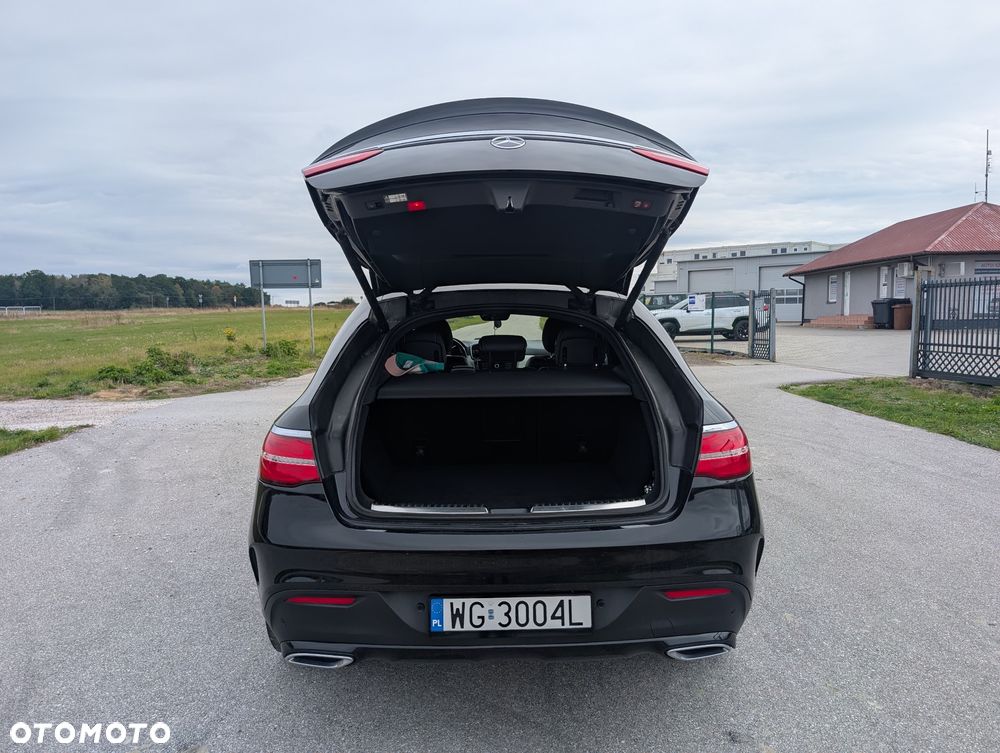 Mercedes-Benz GLE 350 d 4Matic 9G-TRONIC Exclusive - 4