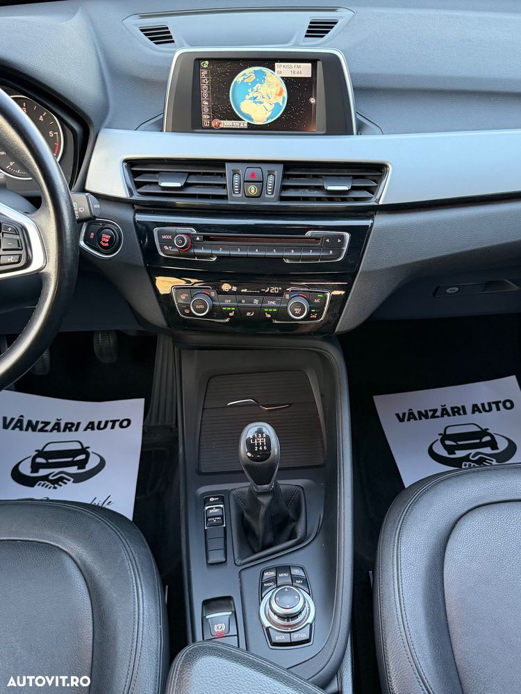 BMW X1 sDrive18d xLine - 26