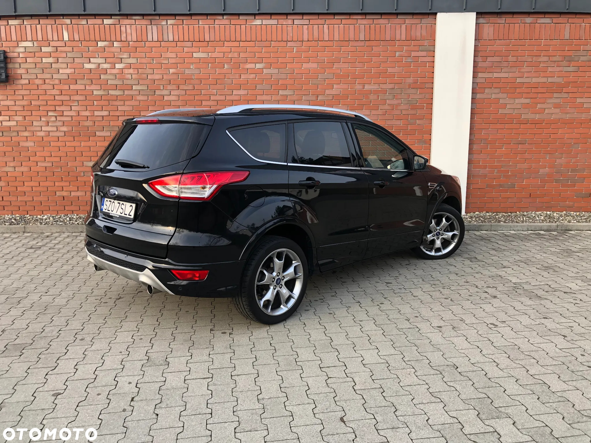Ford Kuga 2.0 TDCi 4x4 Individual - 12