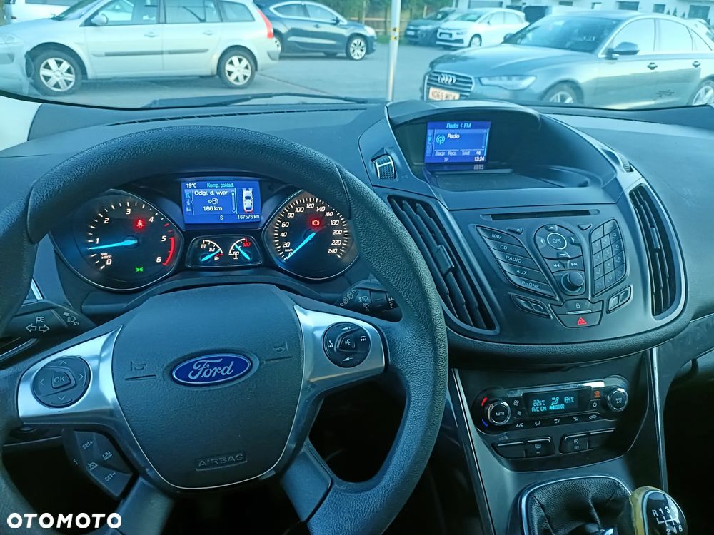 Ford Kuga 2.0 TDCi 4x4 Titanium - 12
