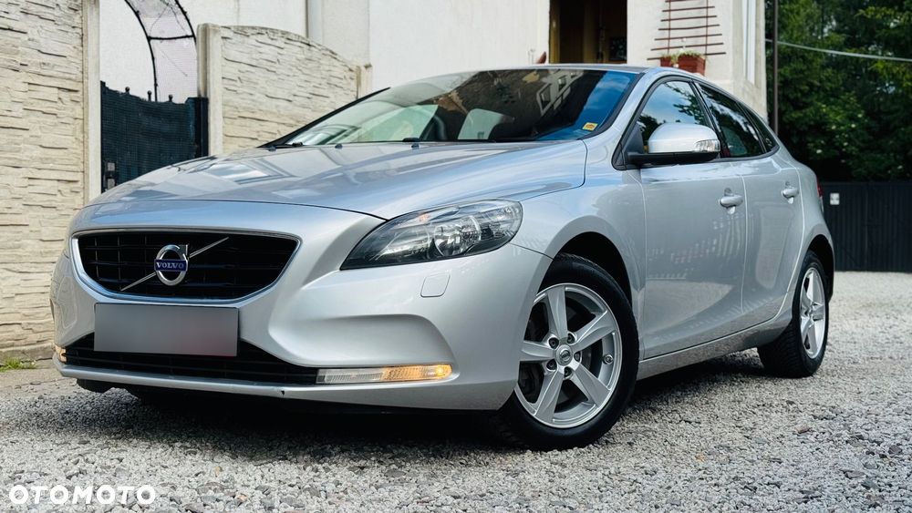 Volvo V40 D4 Inscription - 9