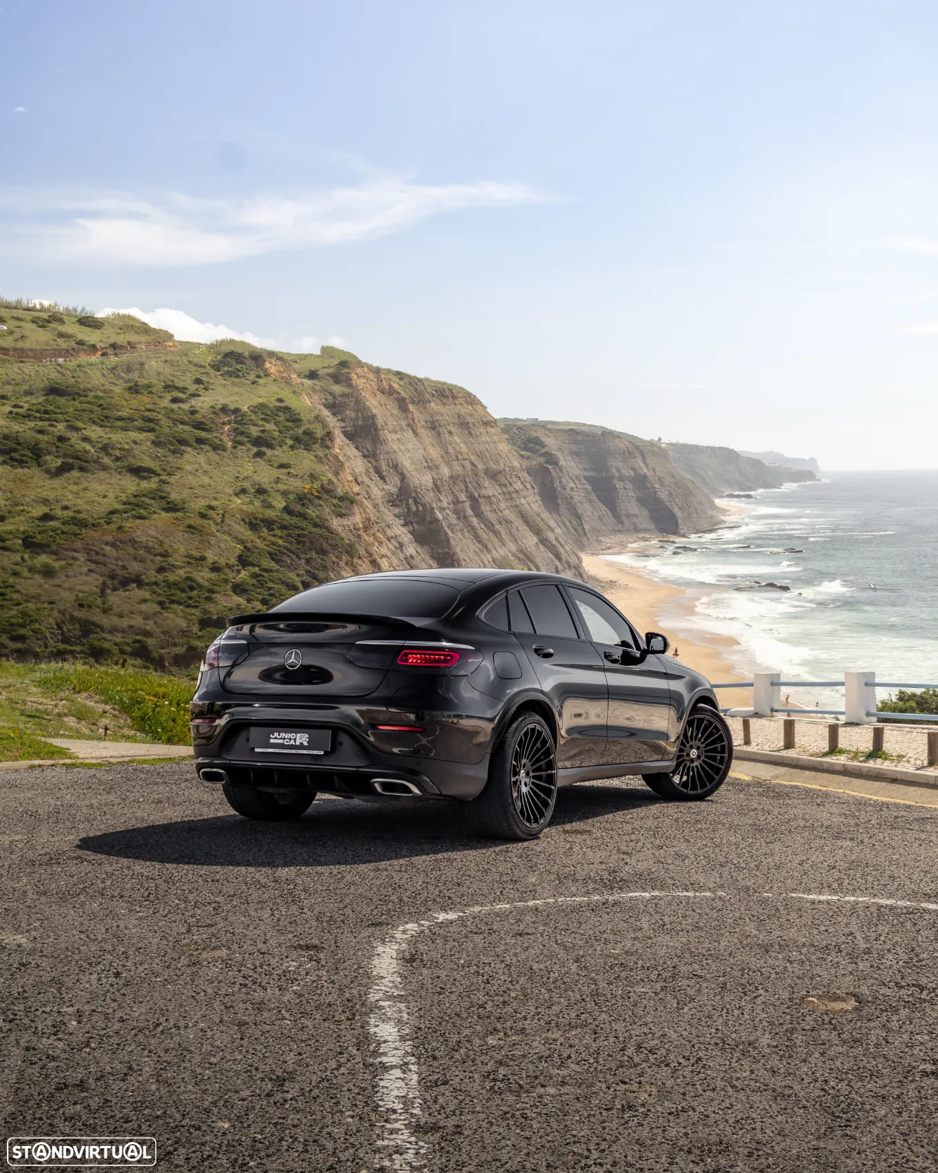 Mercedes-Benz GLC 300 Coupe e 4Matic - 4