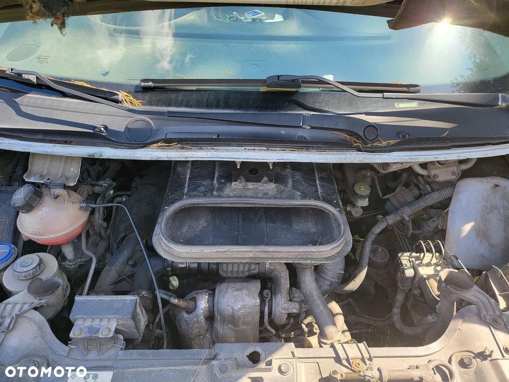 Peugeot Expert - 8