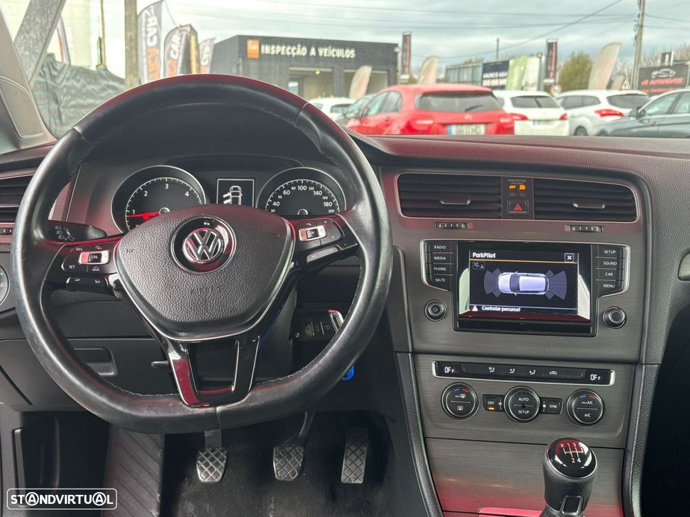 VW Golf 1.6 TDi Trendline - 9