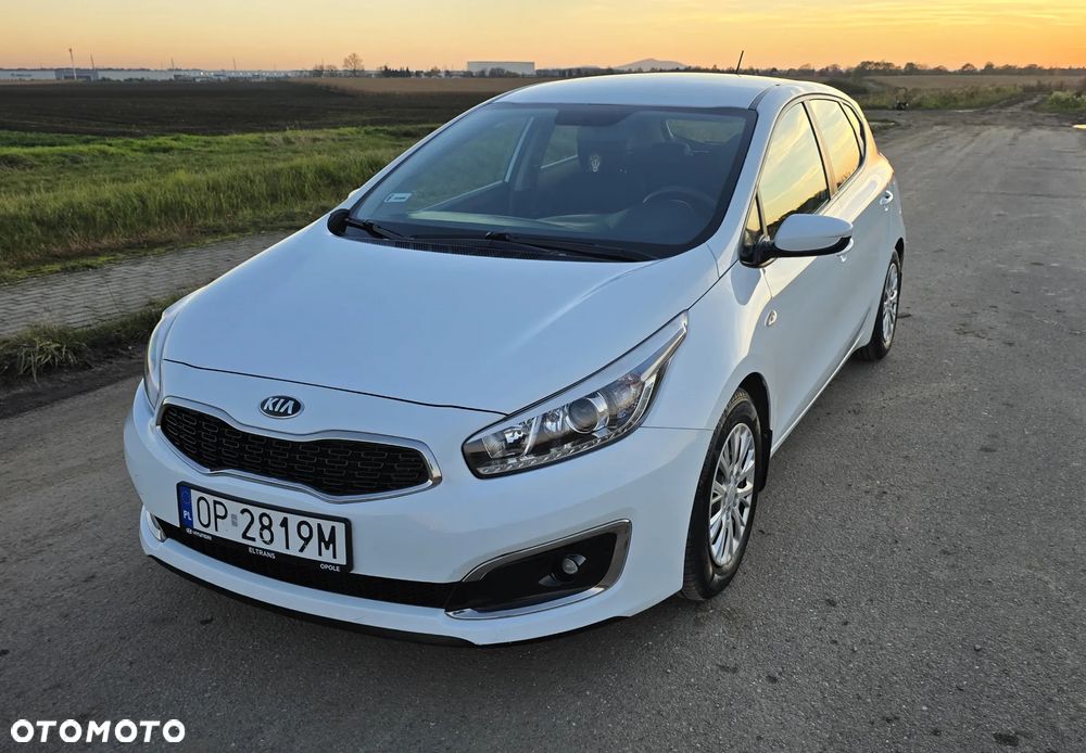 Kia Ceed Cee'd 1.4 L - 1