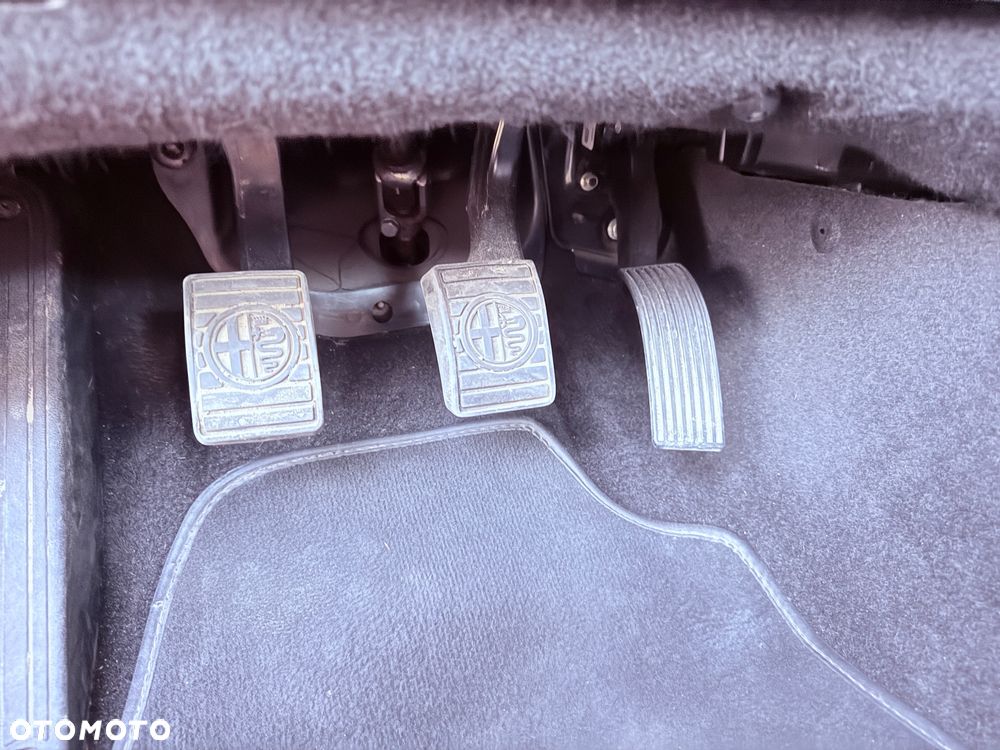 Alfa Romeo 159 1.9JTS Progression - 38