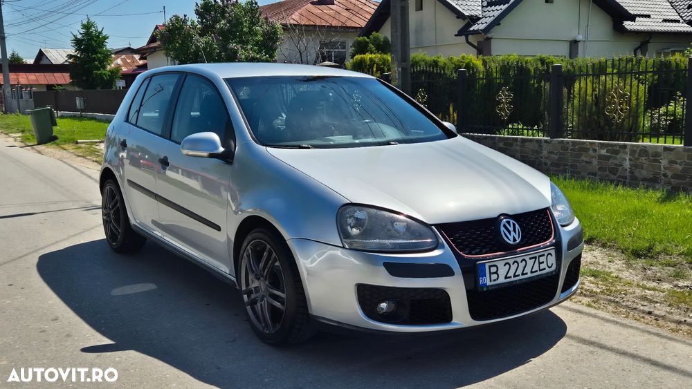 Volkswagen Golf 1.9TDI Highline - 1