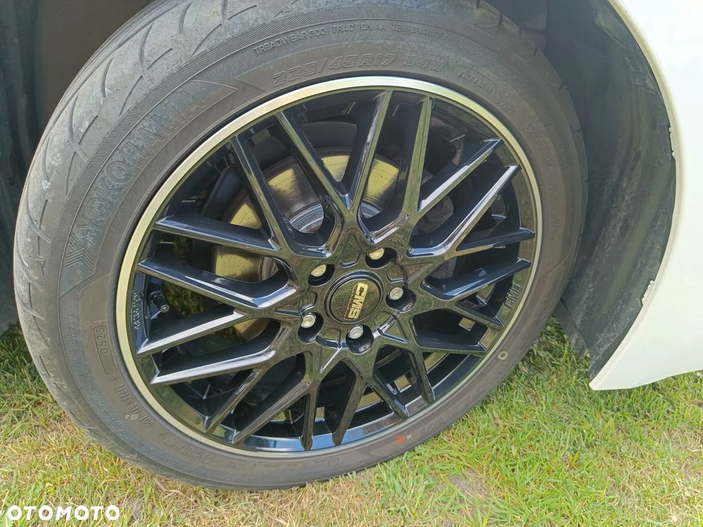 Toyota Corolla 1.8 Hybrid Comfort - 17