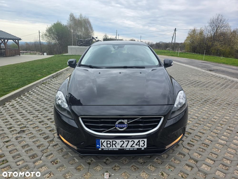 Volvo V40 D2 Momentum - 2
