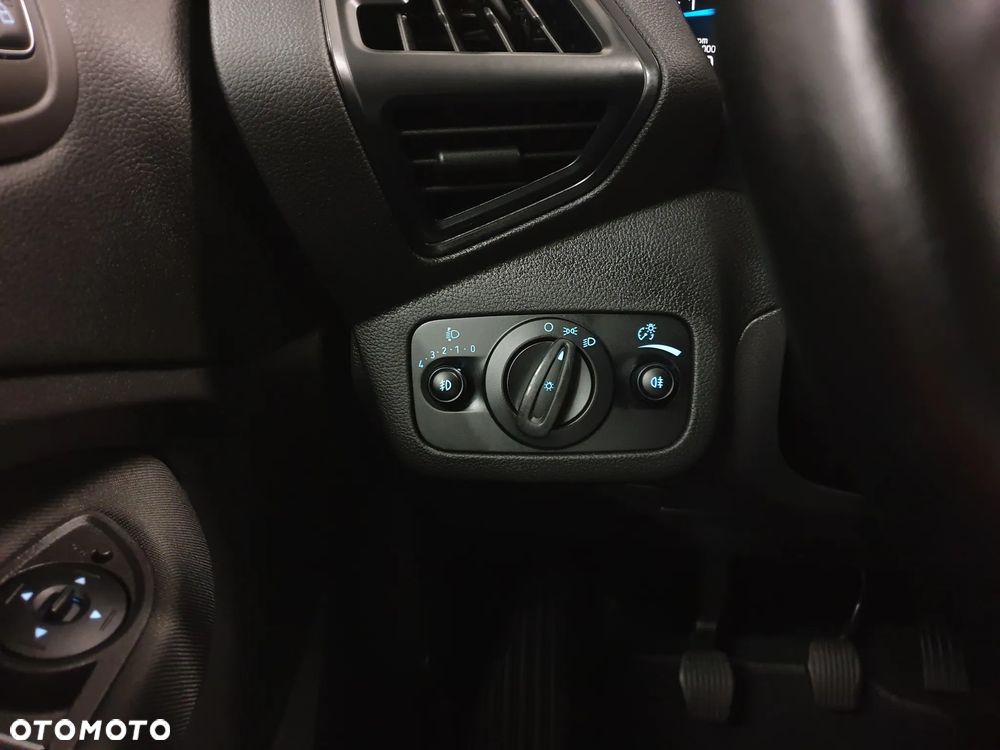 Ford C-MAX - 24