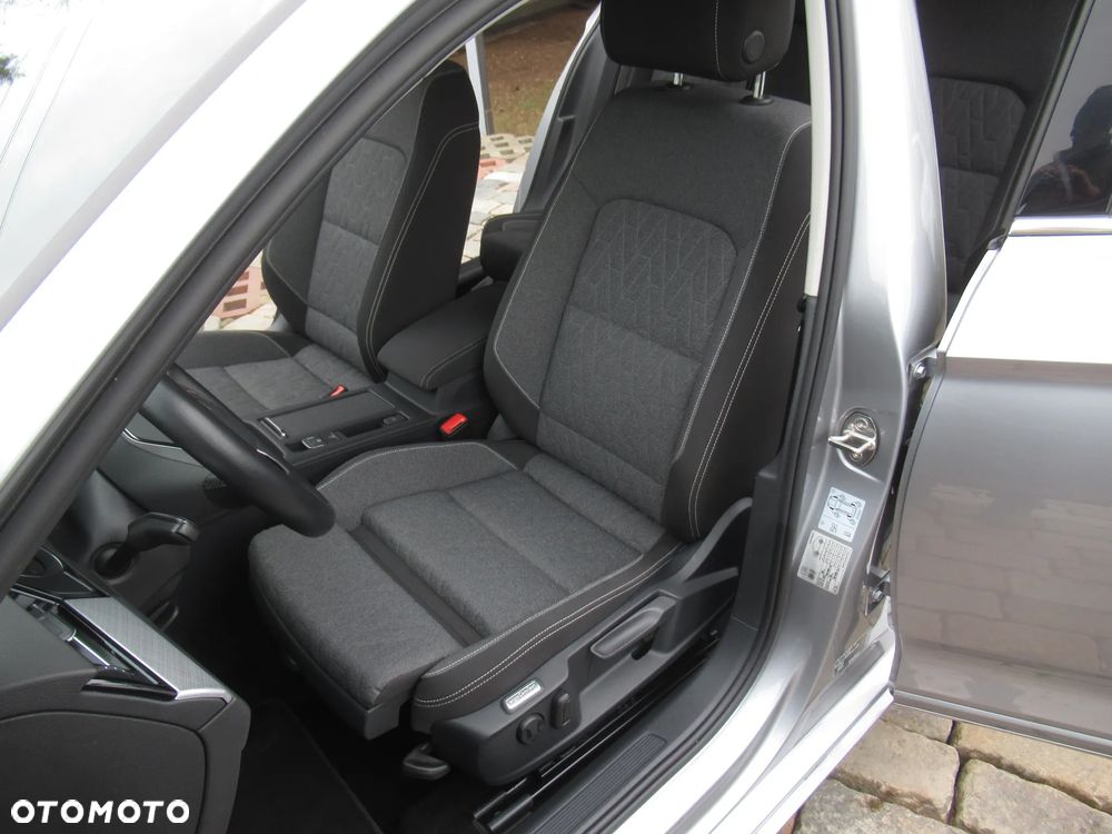 Volkswagen Passat 2.0 TDI EVO Business - 6