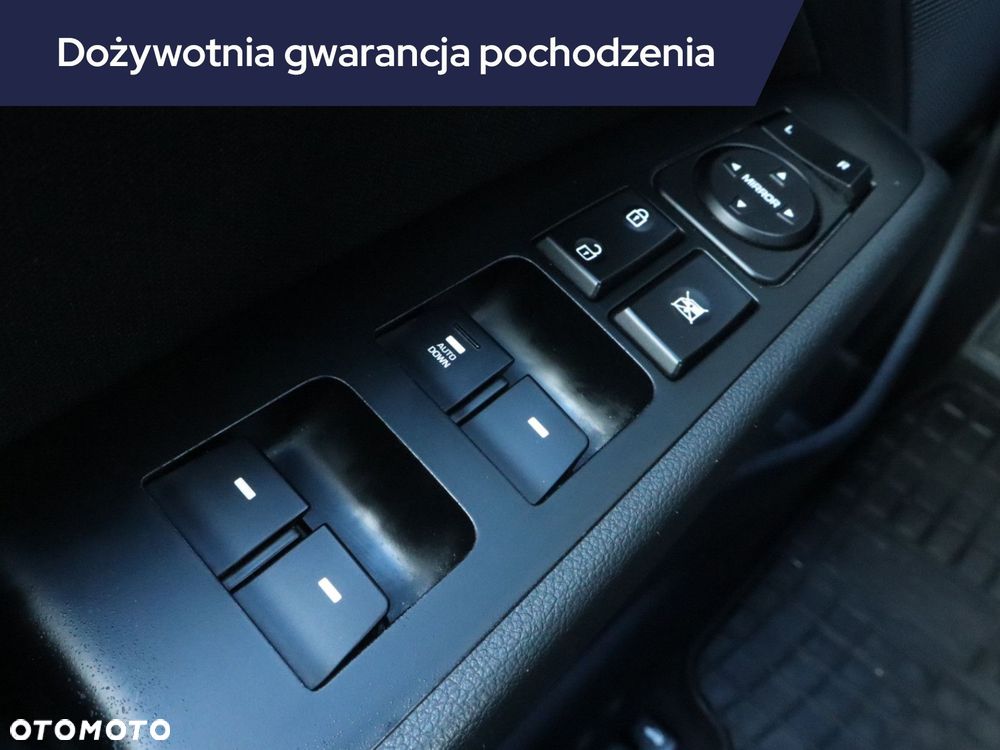 Hyundai Elantra - 17