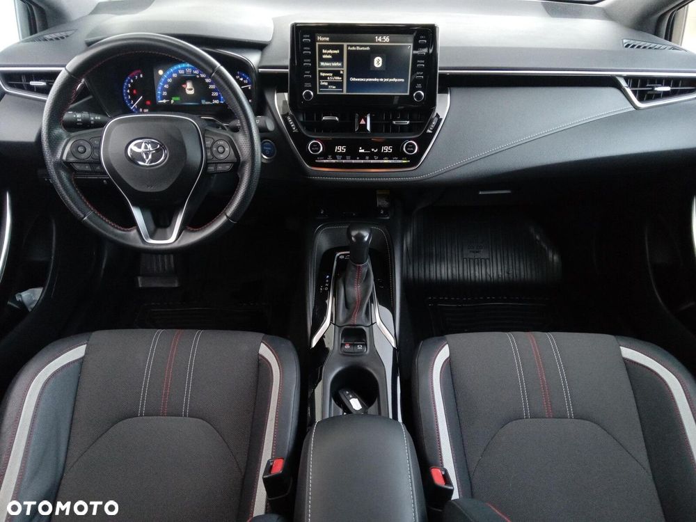 Toyota Corolla - 11