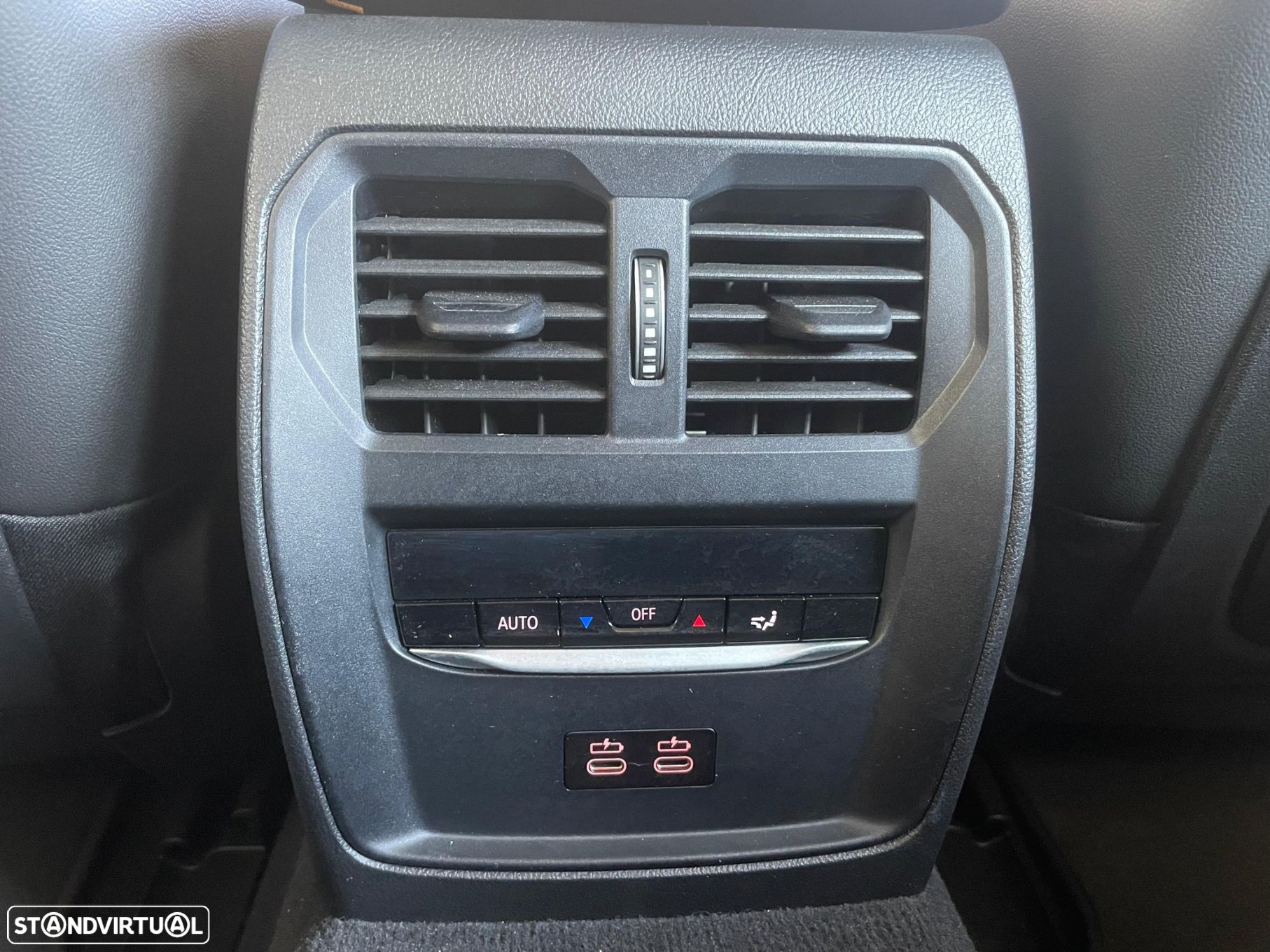 BMW i4 eDrive40 Desportiva M - 13