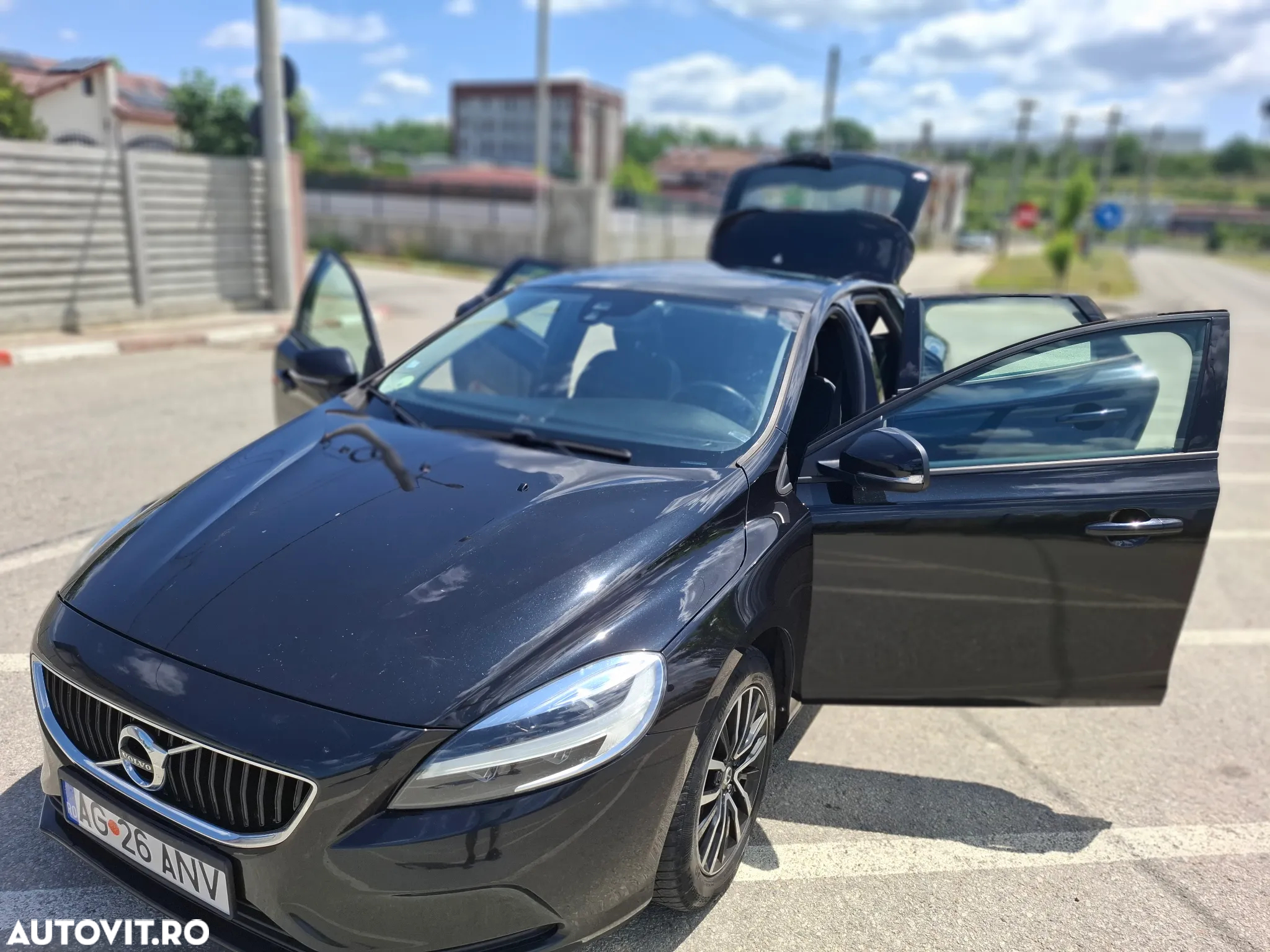 Volvo V40 D3 Aut. Momentum - 2