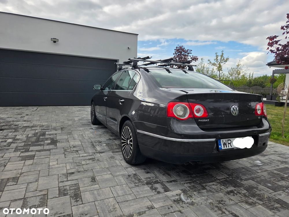 Volkswagen Passat 1.9 TDI Comfortline - 8