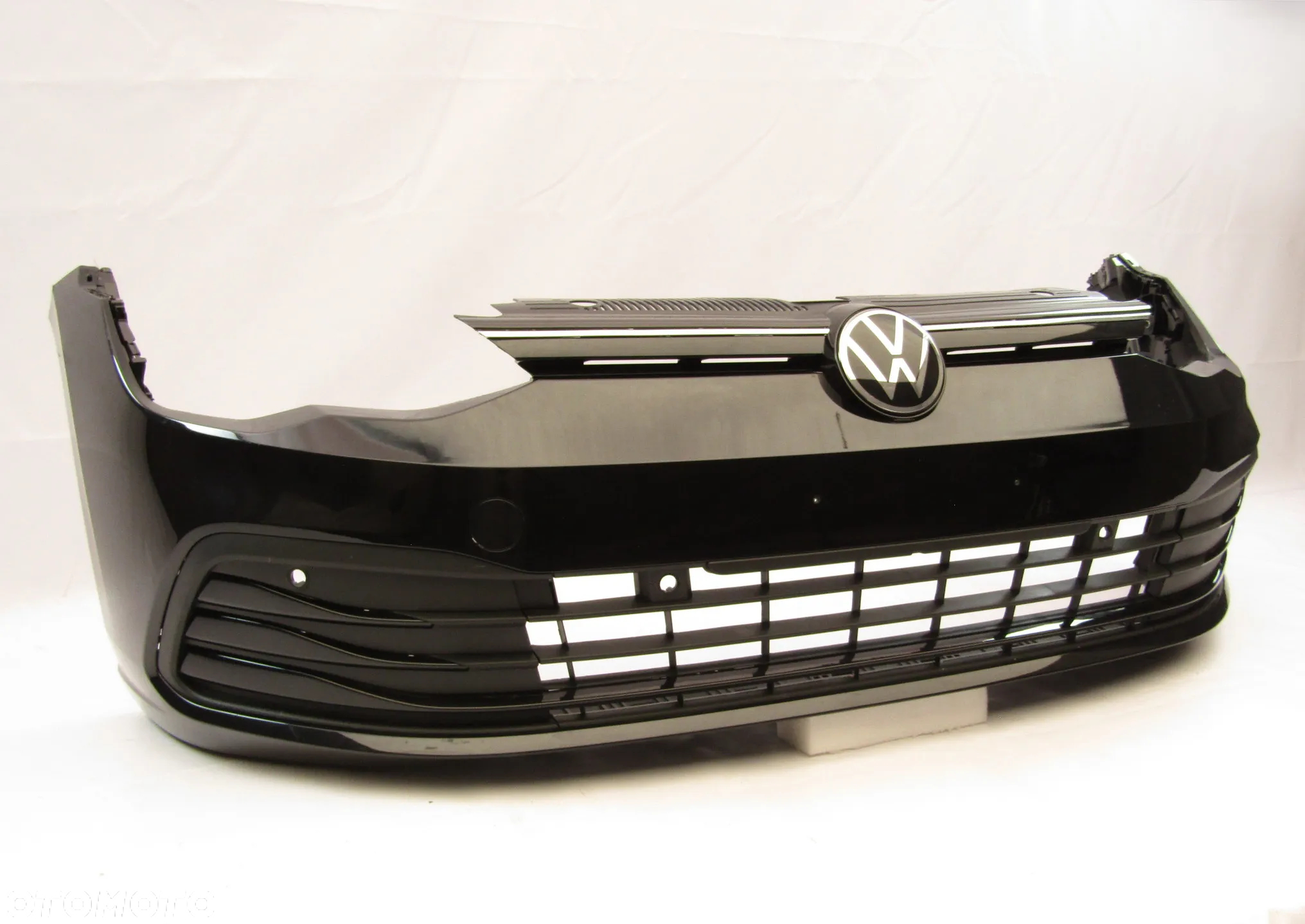 Zderzak przedni VW Golf 8 20 - 24 Pdc-4 Lakier LC9X - 15