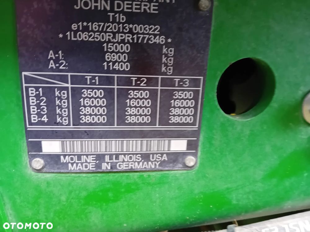 John Deere 6R250 - 9