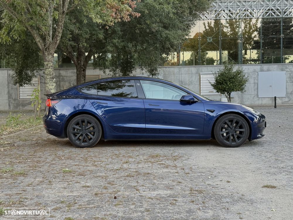 Tesla Model 3 Standard Range Plus RWD - 3
