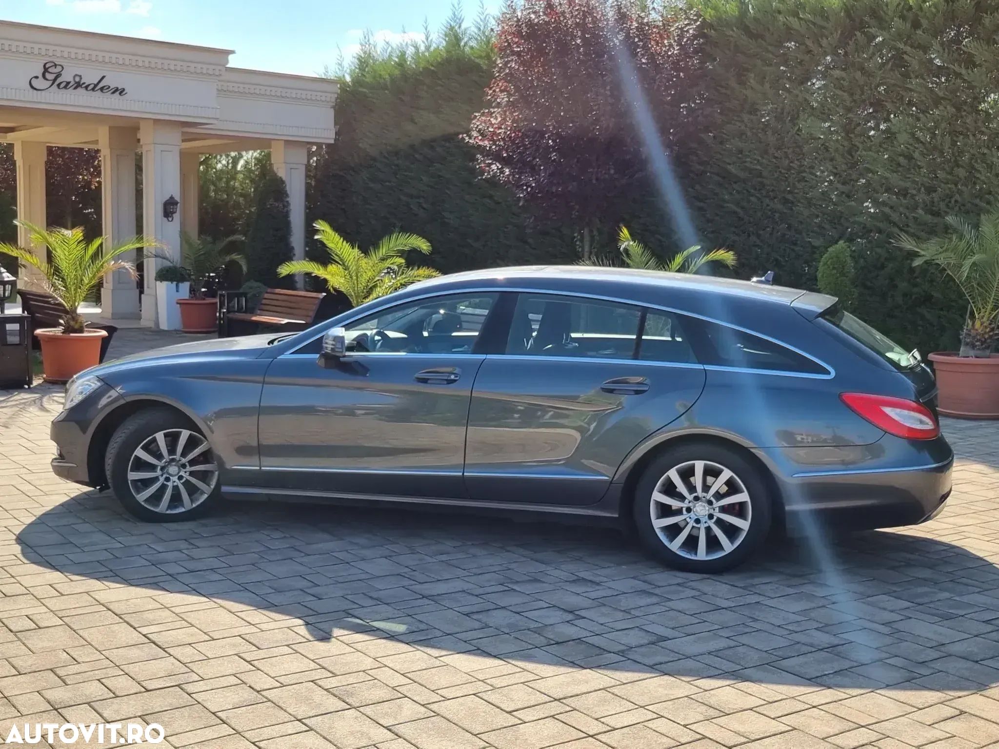 Mercedes-Benz CLS Shooting Brake 350 CDI 4Matic 7G-TRONIC - 1