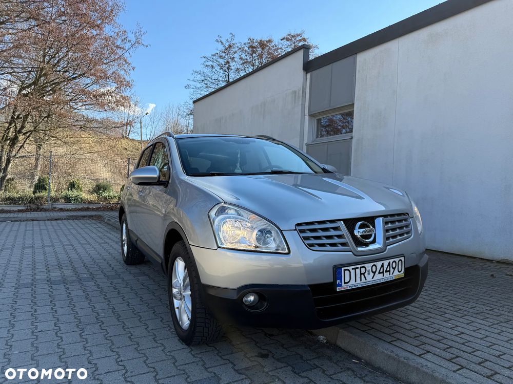 Nissan Qashqai - 2