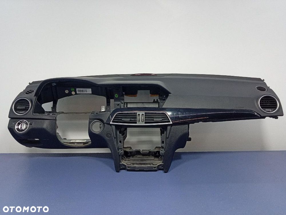 MERCEDES C W204 LIFT DESKA ROZDZIELCZA PODUSZKI PASY SENSOR EU 2046805787 - 10