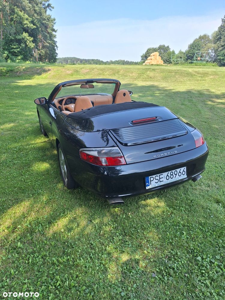 Porsche 911 Carrera - 7