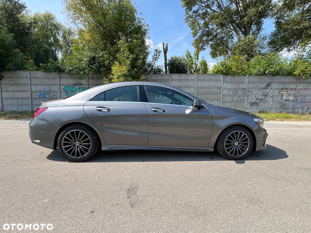 Mercedes-Benz CLA 250 4-Matic AMG Line - 19