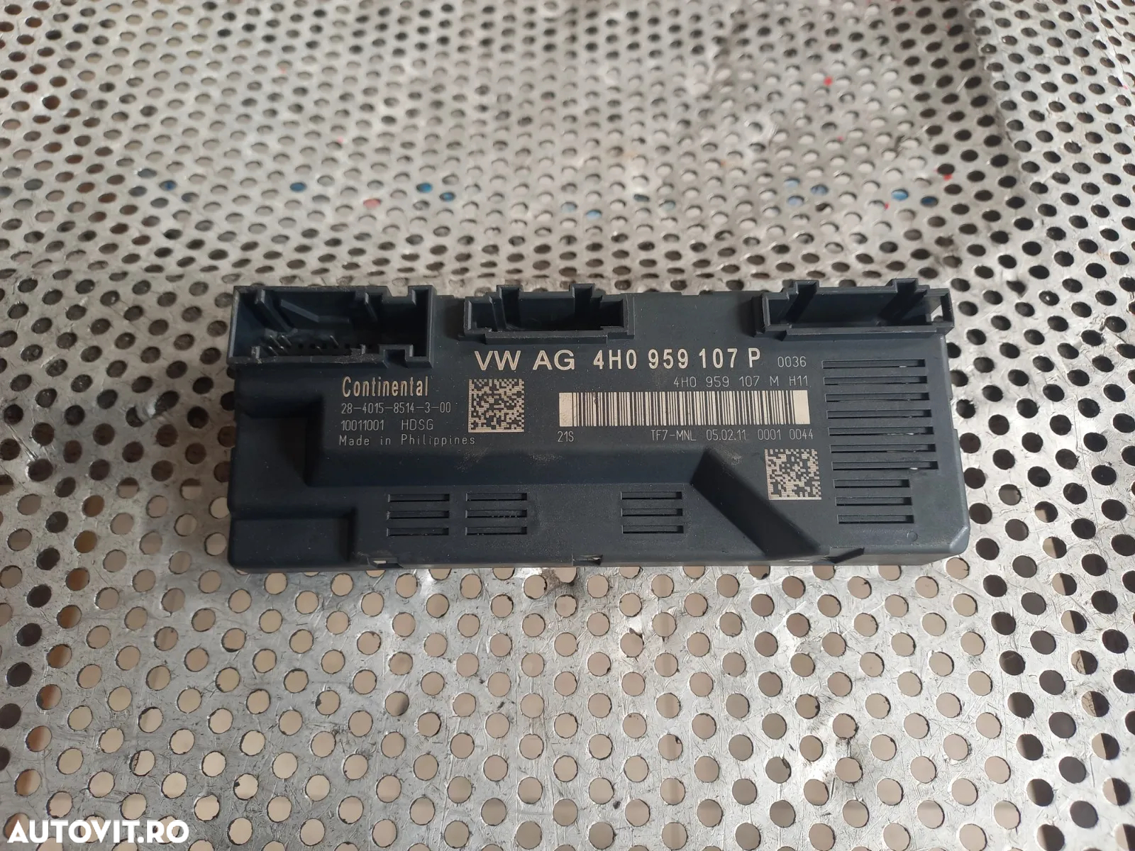 Modul Inchidere Soft Close Portbagaj Audi A8 4H D4 An 2010-2011-2012-2013-2014-2015-2016-2017 Cod 4H0959107P Dezmembrez Audi A8 4H D4 Volan Stanga 3.0 Tdi Quattro Motor CDT Cutie MXU - Dezmembrari Arad - 4