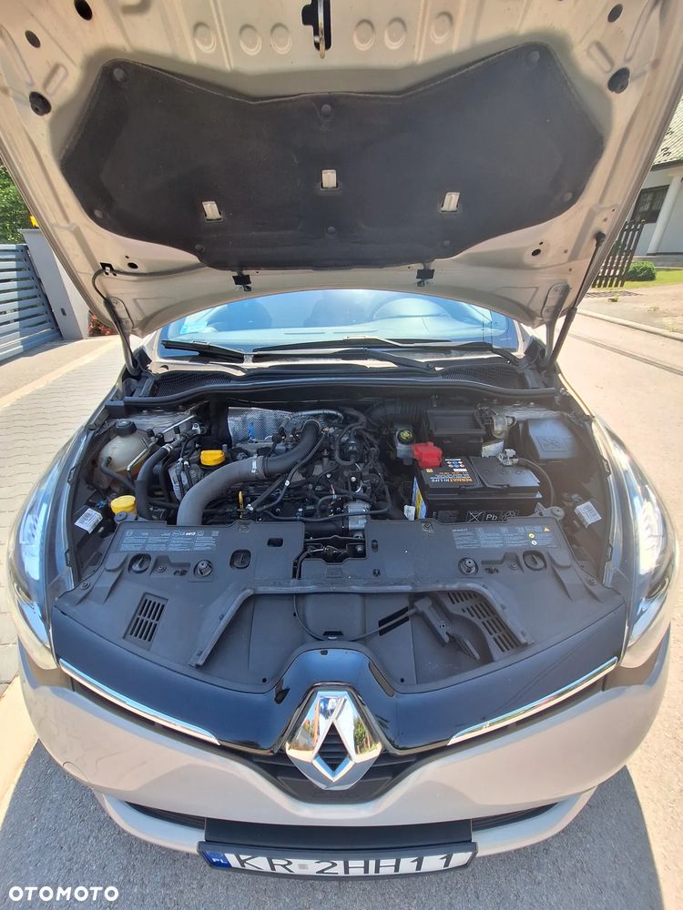 Renault Clio Energy TCe 120 EDC Initiale Paris - 9