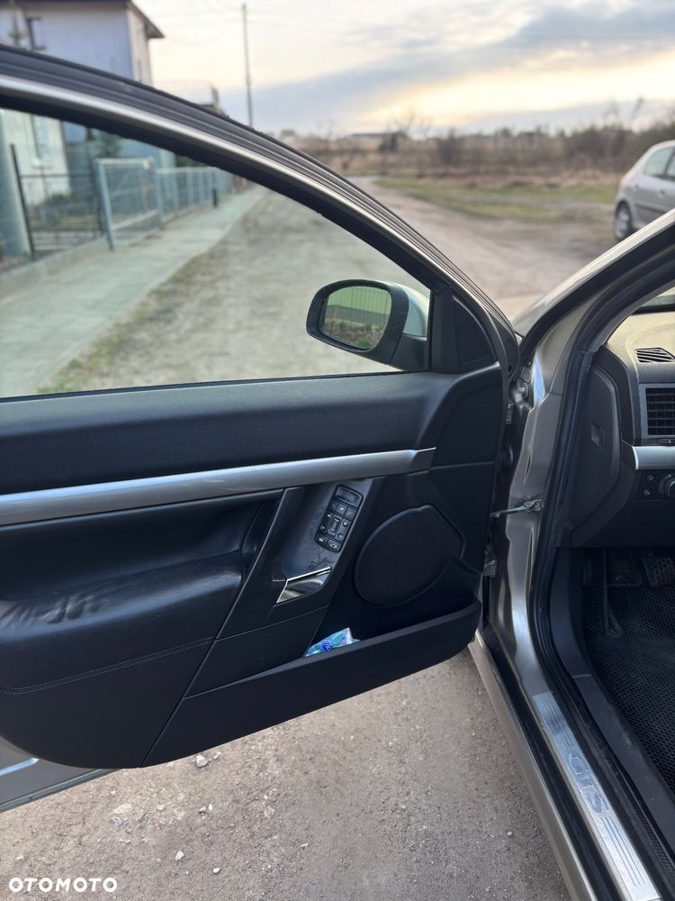 Opel Vectra 1.8 - 17